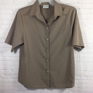 Park Place Fashions Short Sleeve Button Front Top